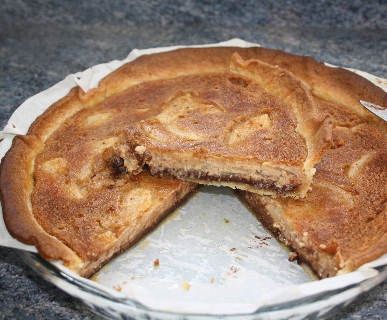 TARTE AUX AMANDES POIRES CHOCOLAT