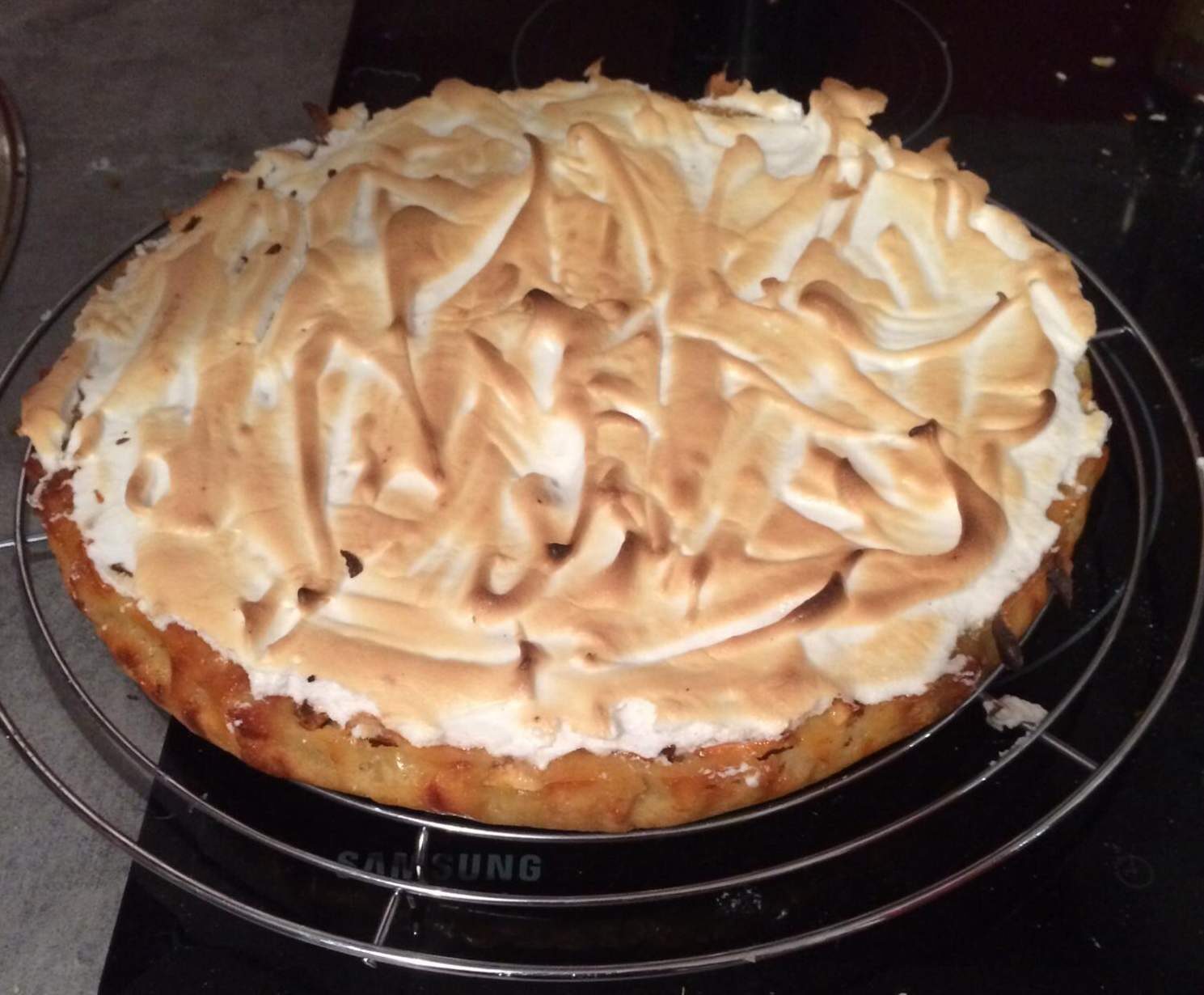 TARTE aux POMMES MERINGUÉE