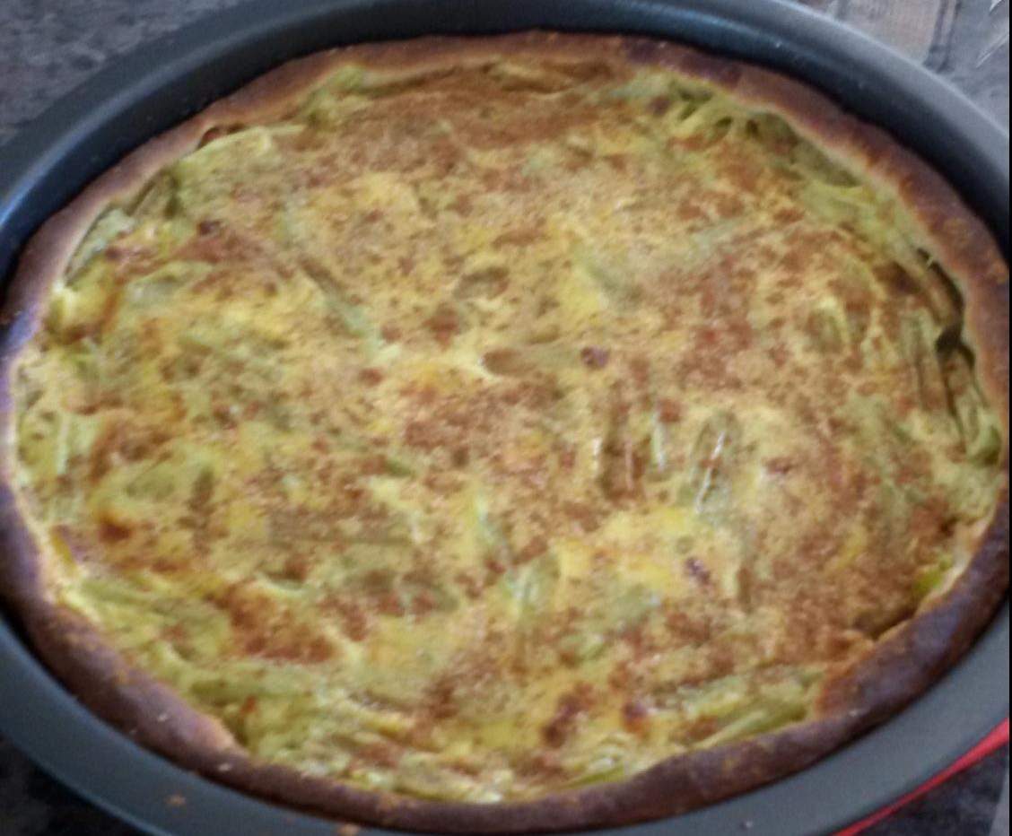 Tarte rhubarbe pâte levée