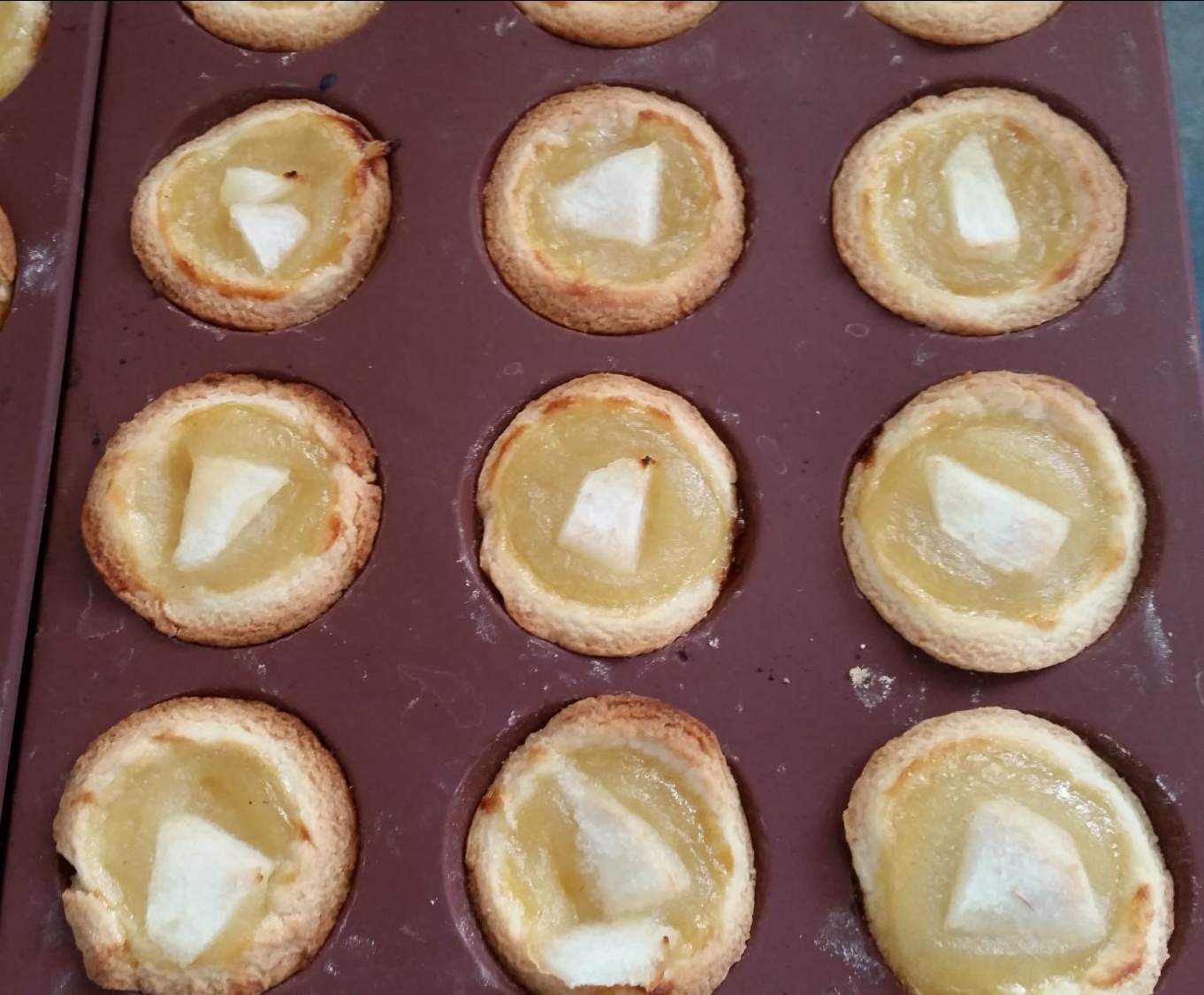 TARTELETTES POMME POIRE sans oeufs ni lait