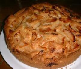 Tendre gâteau aux pommes (sans beurre)