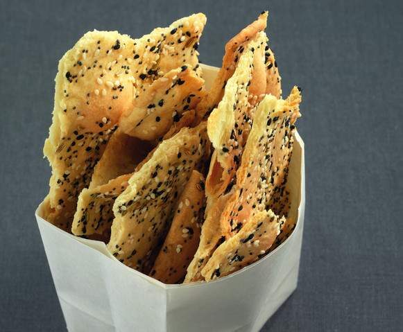 Tuiles au sésame et graines de pavot