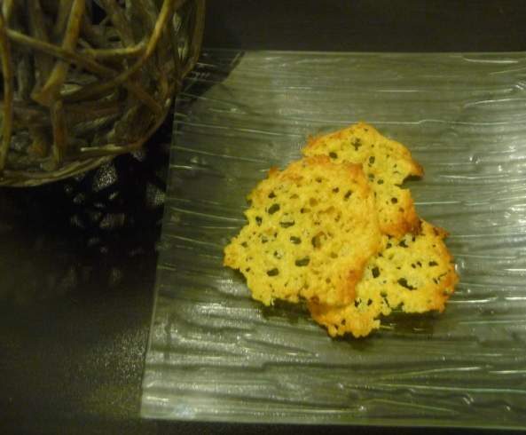 Tuiles salées de gouda au cumin