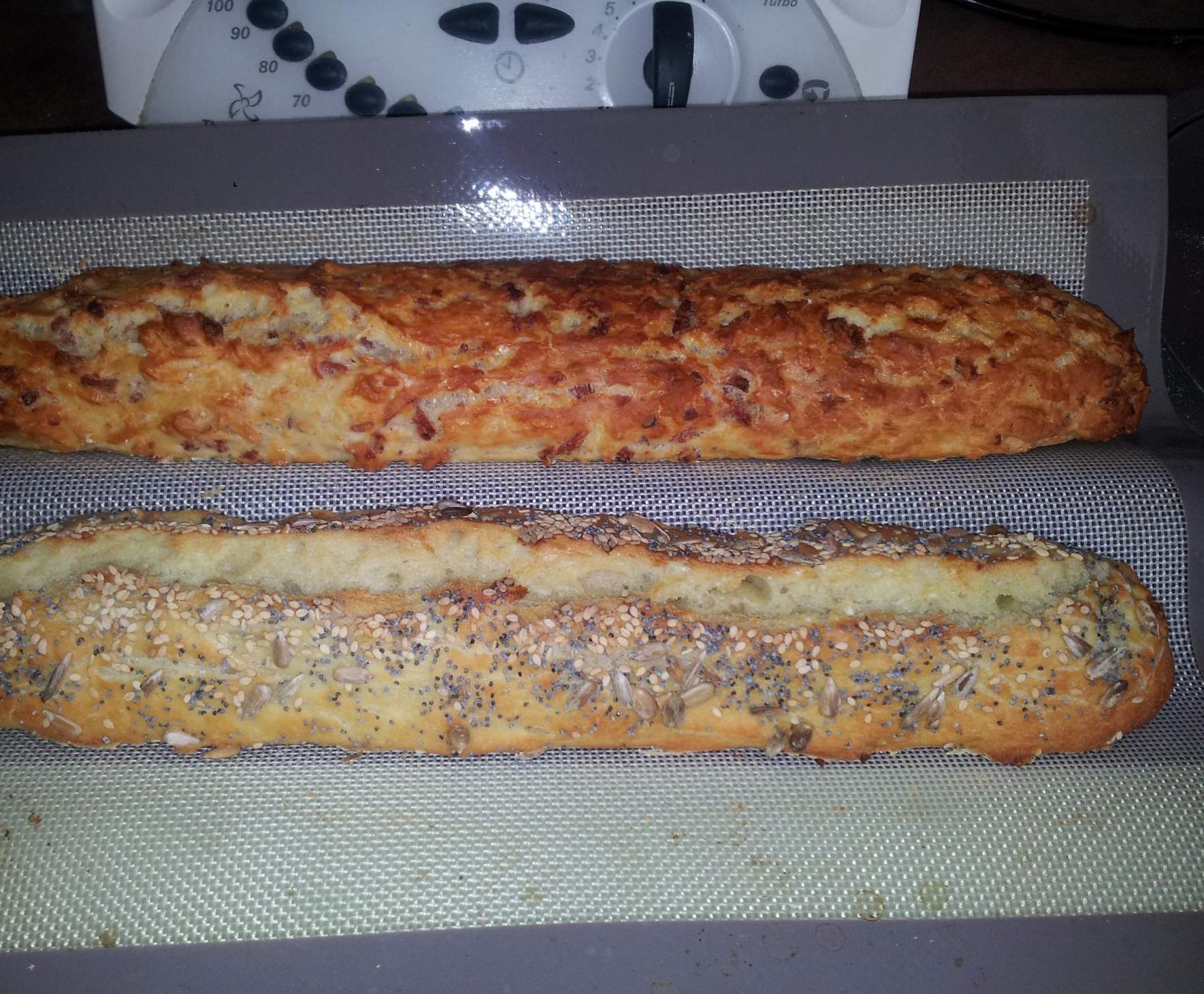 Variante de Baguette magique aux lardons et gruyère