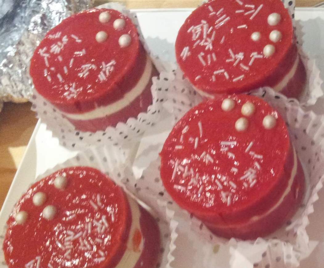 Variante de Bavarois chocolat blanc framboise et son croustillant