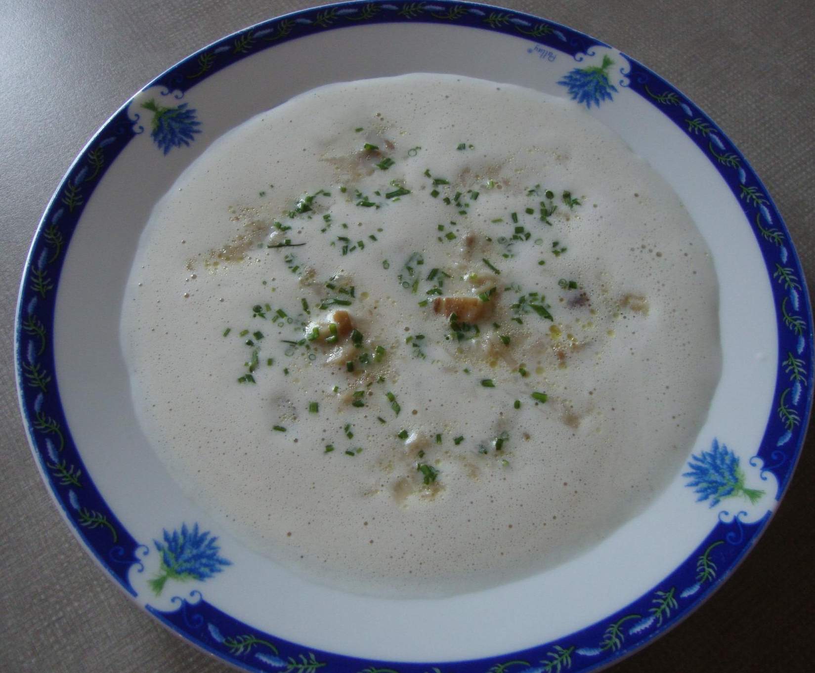 Velouté de cèpes et châtaignes