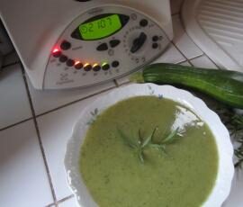 Velouté de courgettes (à l'estragon...facultatif, mais tellement bon ;))