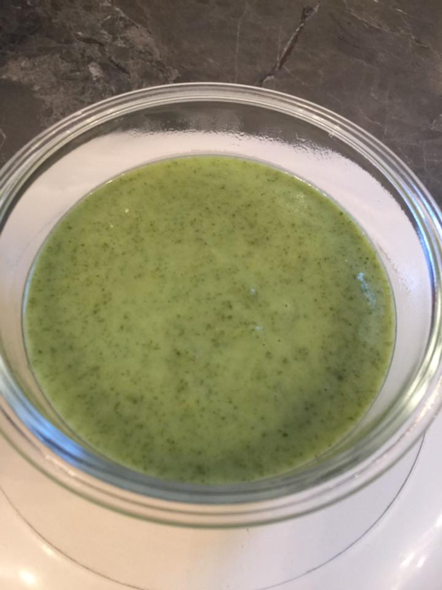 Velouté de fanes de radis