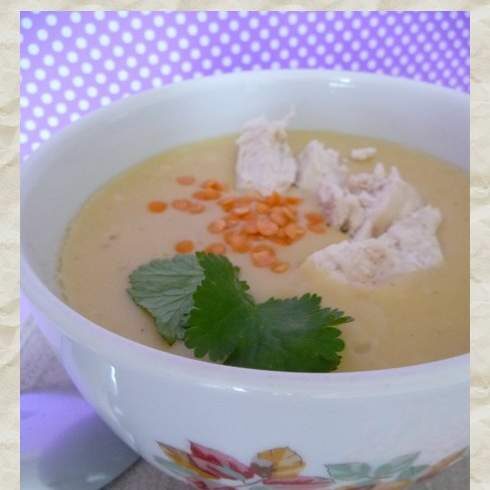 Velouté de lentilles corail au poulet