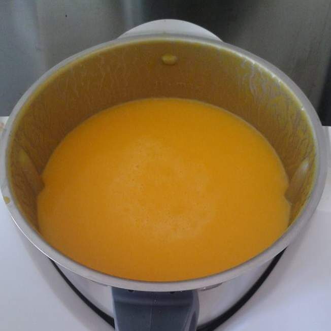 Velouté de potimarron à la pomme