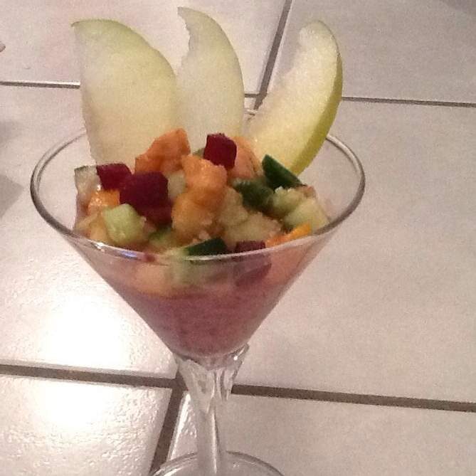 VERRINE CRÈME de BETTERAVE et TARTARE de CONCOMBRE et POMME