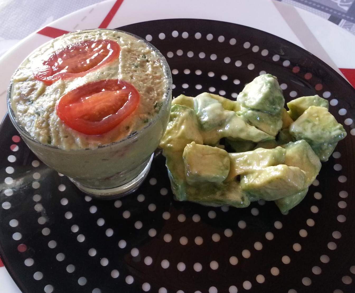 verrine thon, avocat, crevettes