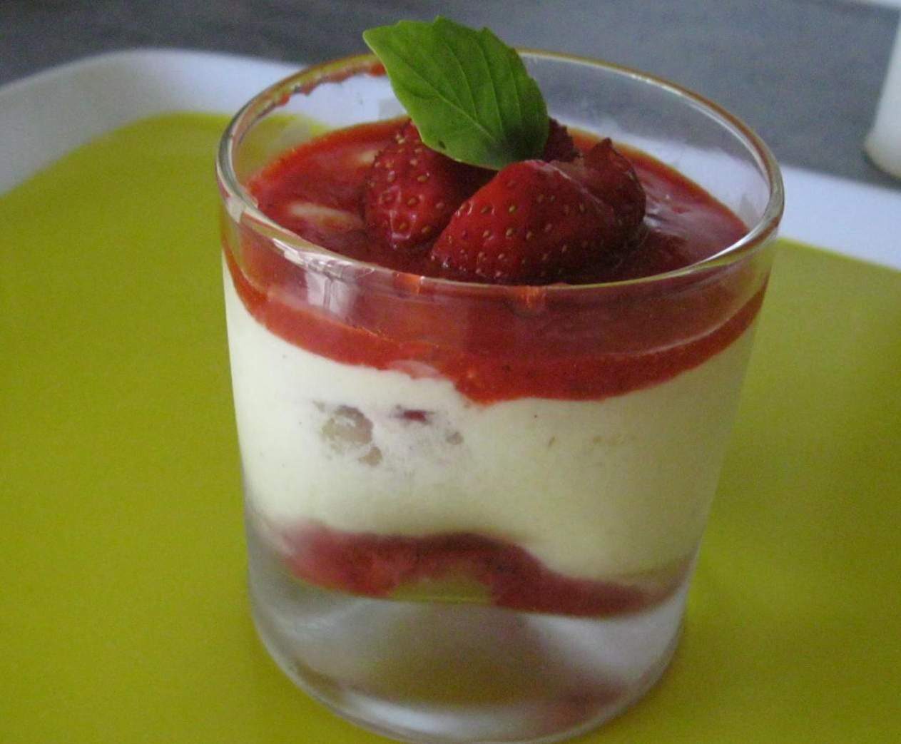 verrines aux fraises